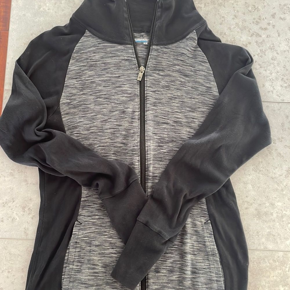 COLUMBIA women’s gray and black full‎ zip track gym jacket two pockets size M